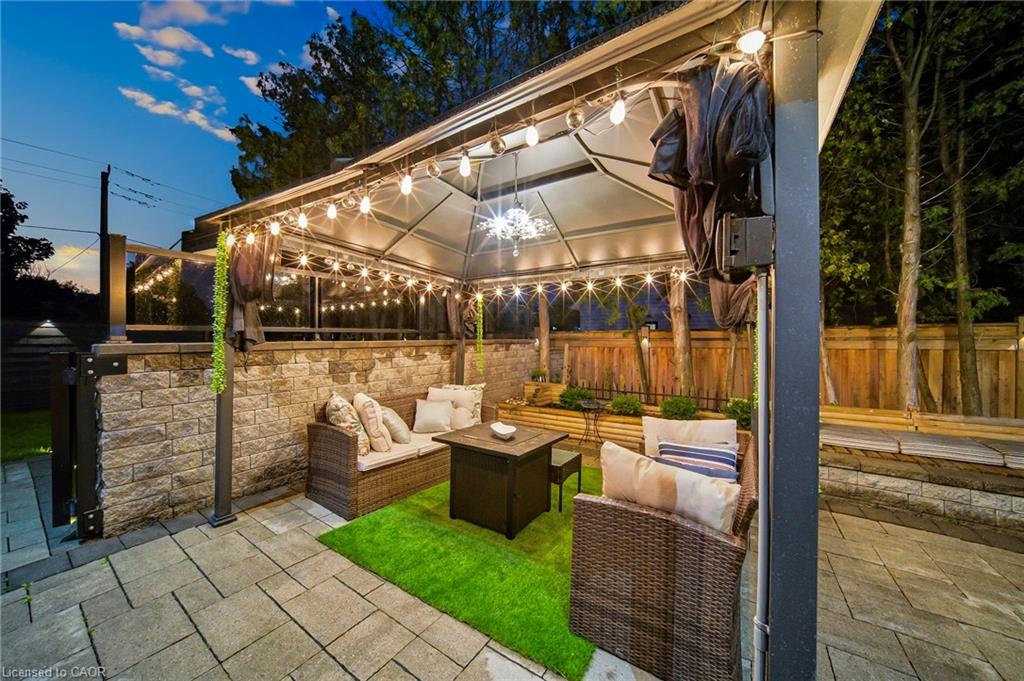 408 Seabourne Drive Property Photo 46