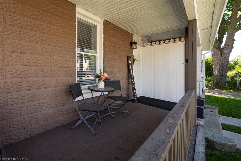 171 Drummond Street Property Photo 2