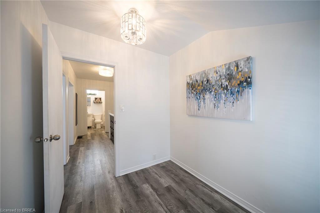 171 Drummond Street Property Photo 8
