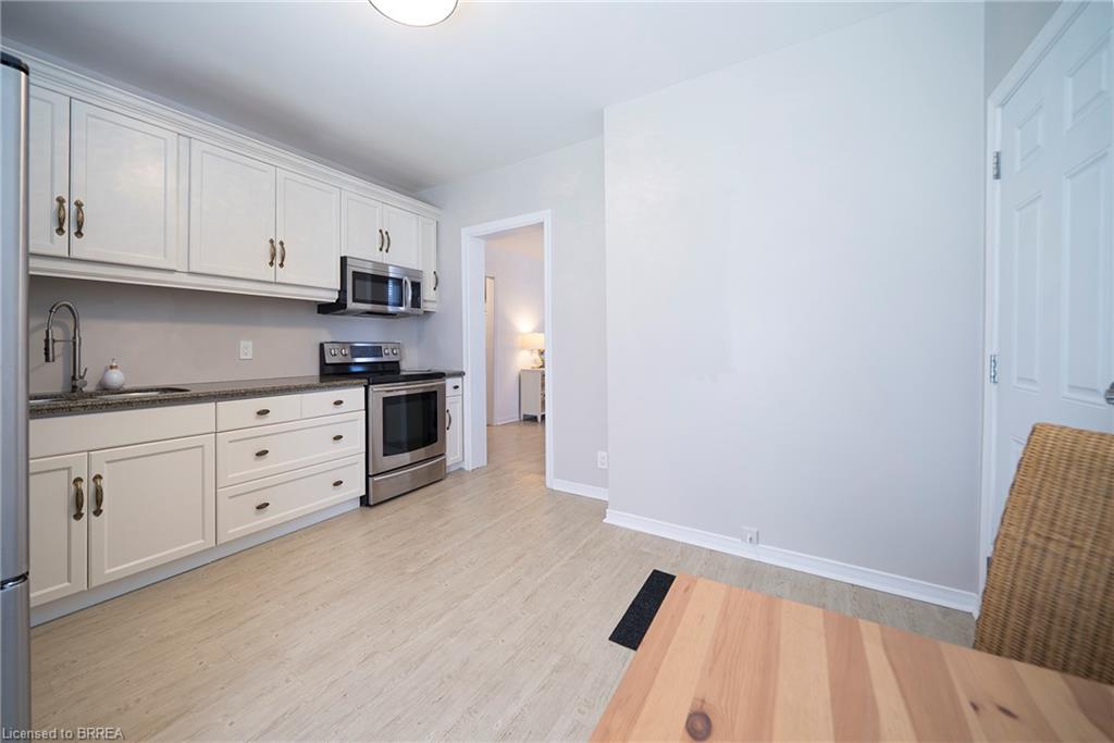 171 Drummond Street Property Photo 18