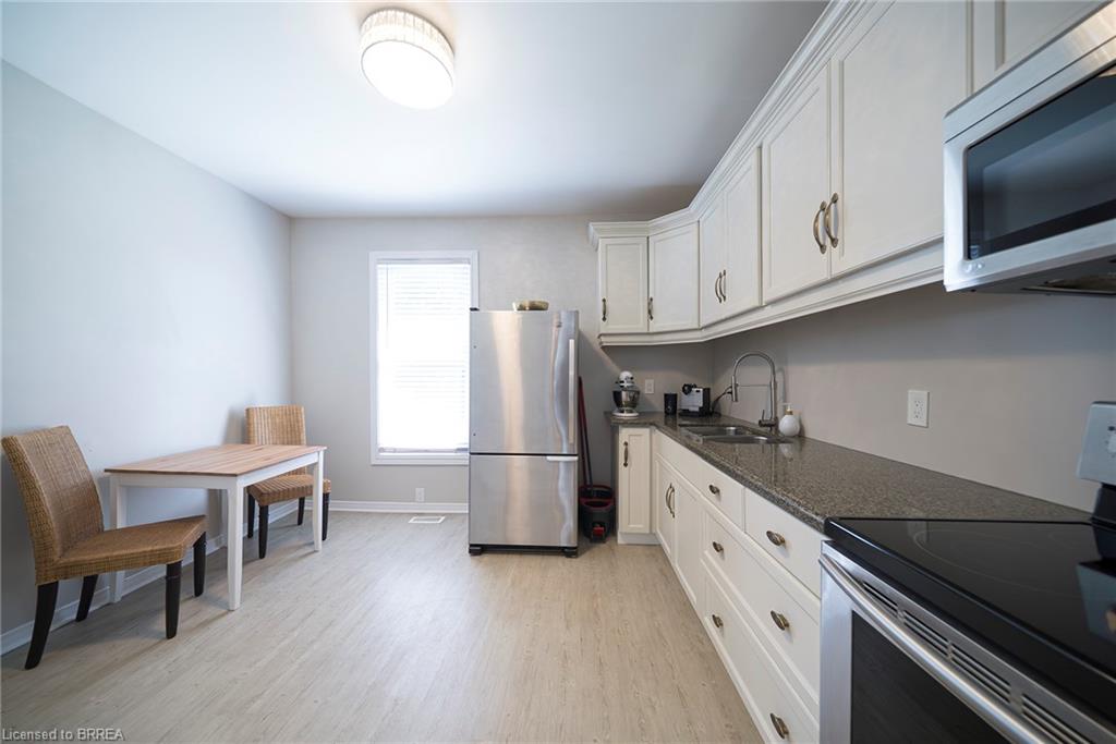171 Drummond Street Property Photo 19