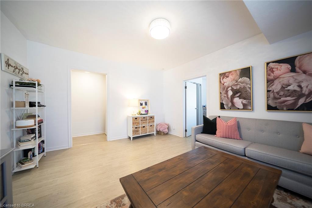 171 Drummond Street Property Photo 21