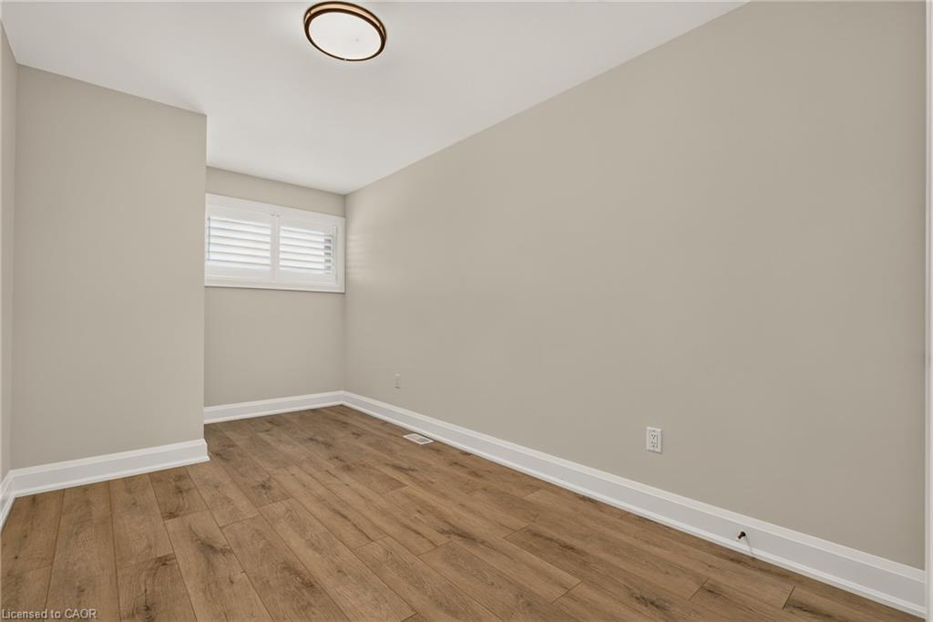 118 Springvalley Crescent Property Photo 25