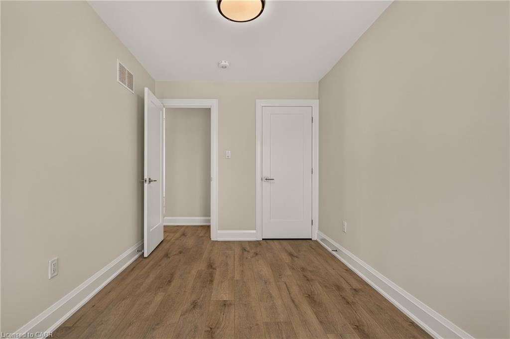 118 Springvalley Crescent Property Photo 27