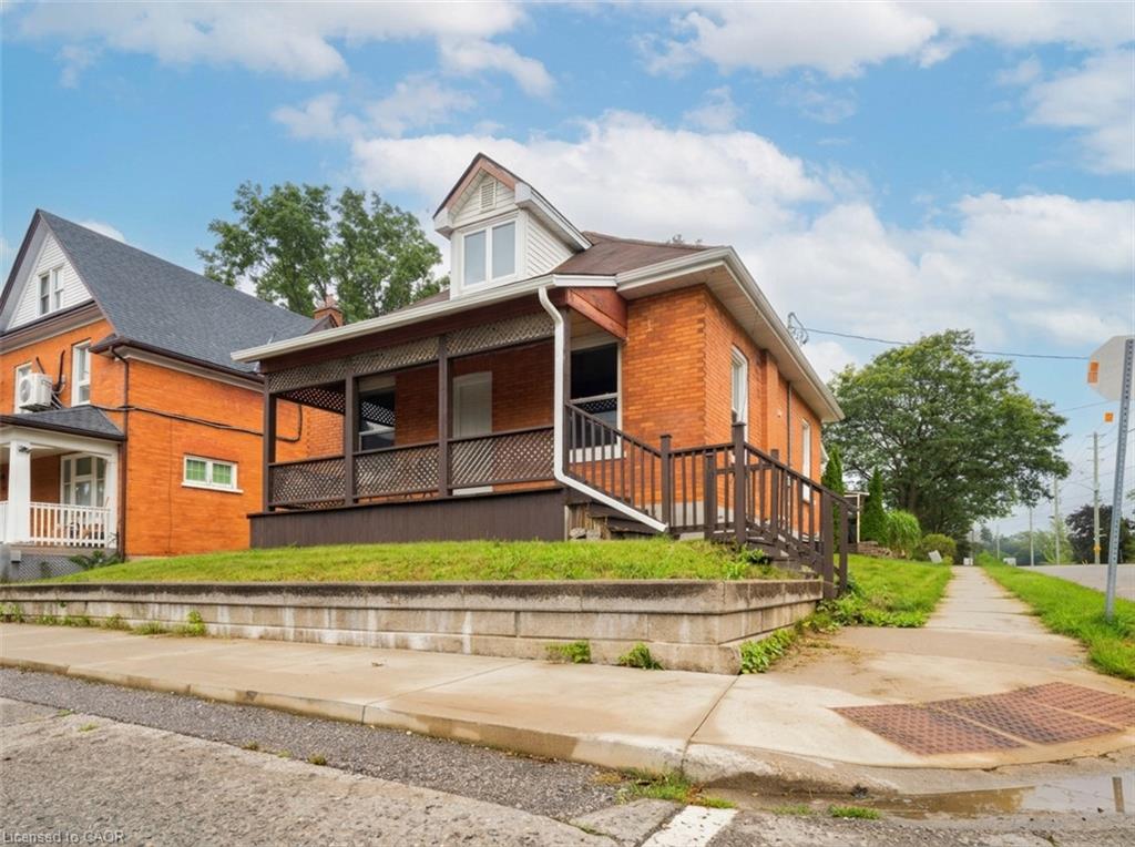 157 Dawson Street Property Photo 2
