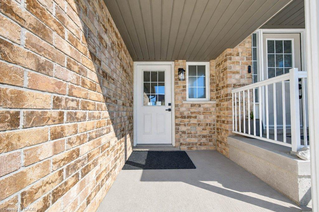 62 Chantilly Street Property Photo 4