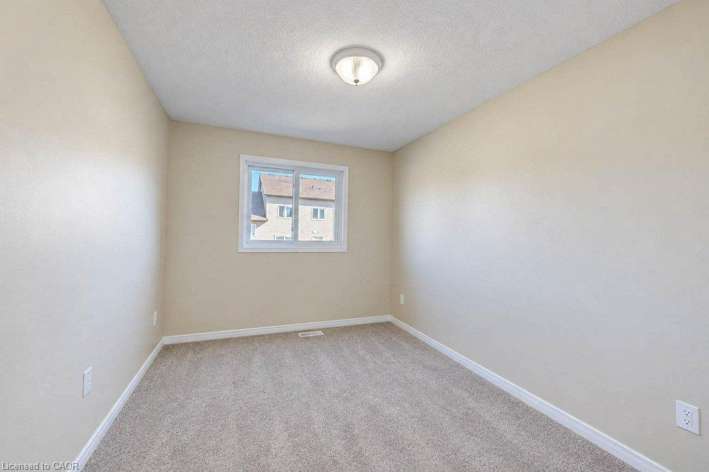 62 Chantilly Street Property Photo 24