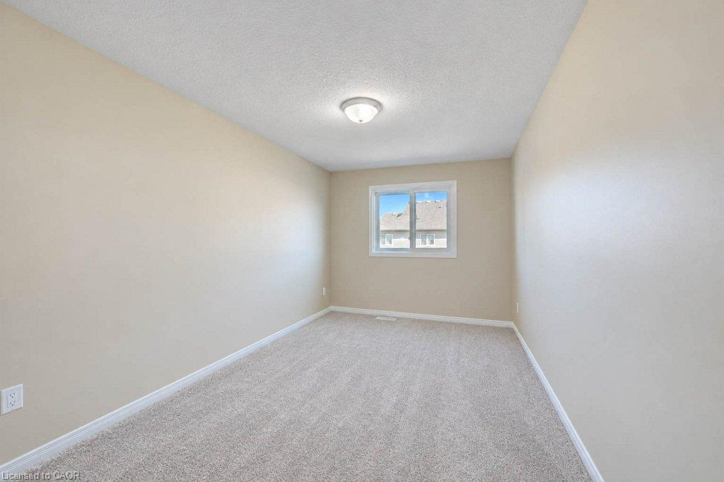 62 Chantilly Street Property Photo 25