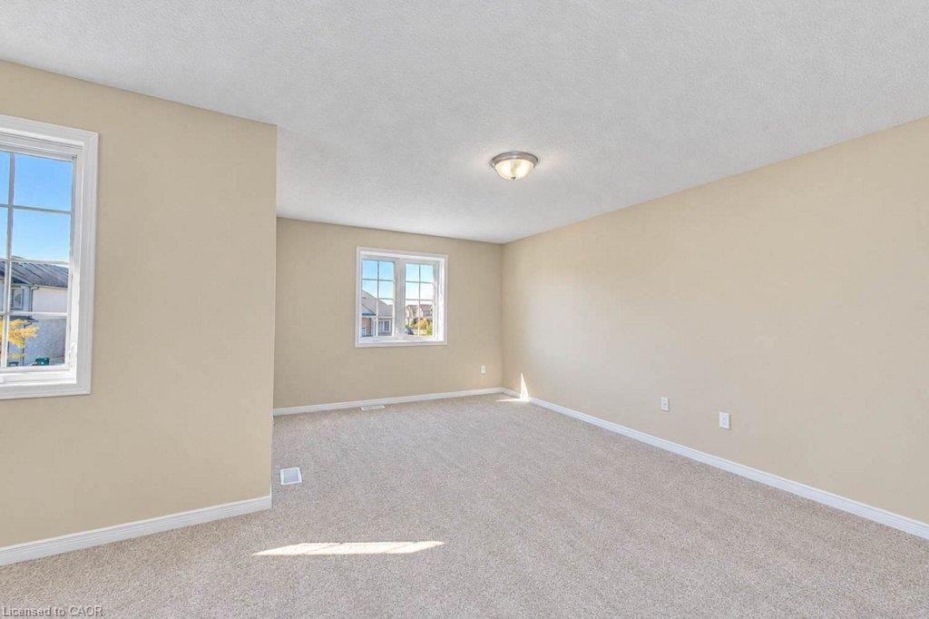 62 Chantilly Street Property Photo 26