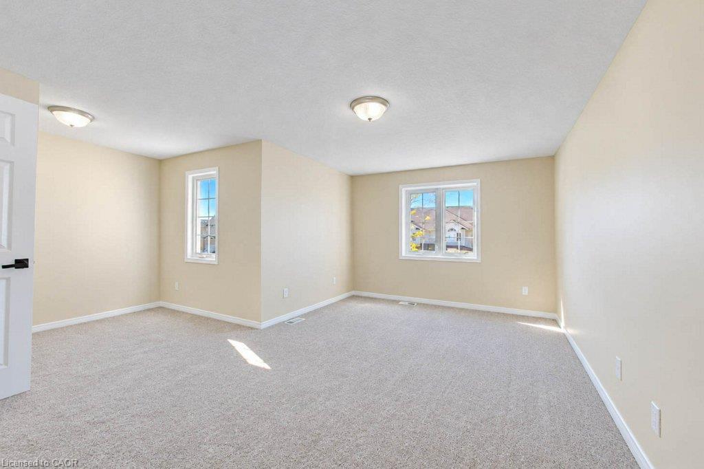 62 Chantilly Street Property Photo 27