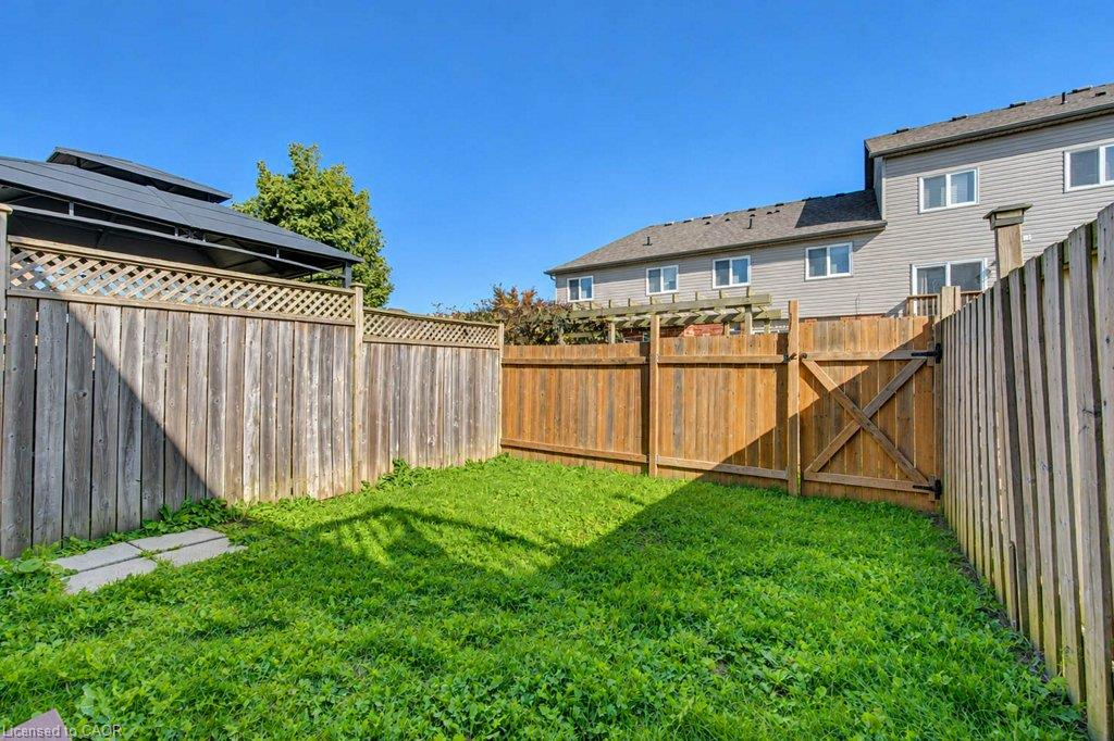 62 Chantilly Street Property Photo 29
