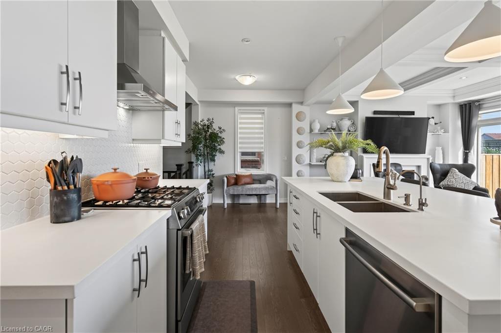 10 Reistwood Drive Property Photo 13