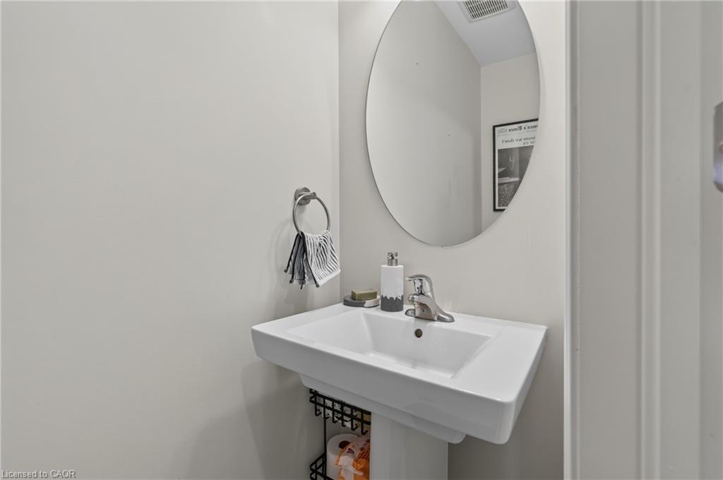 10 Reistwood Drive Property Photo 20