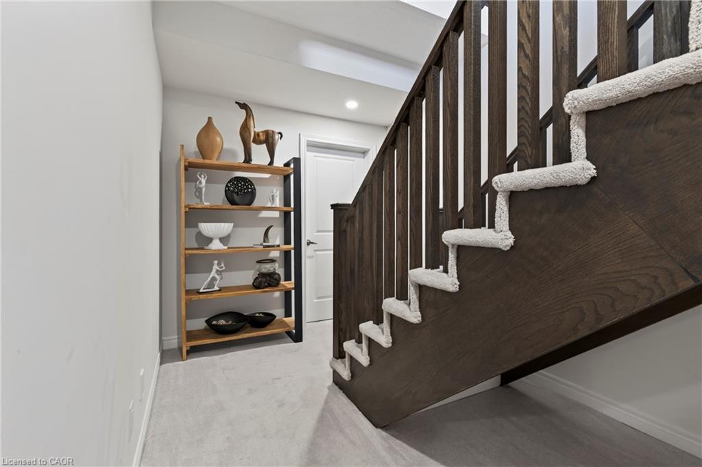 10 Reistwood Drive Property Photo 40