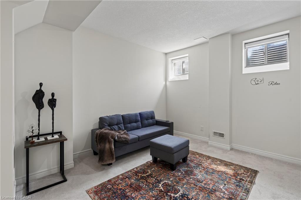 10 Reistwood Drive Property Photo 45