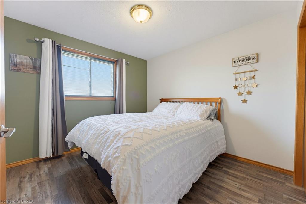 10 Noble Court Property Photo 15