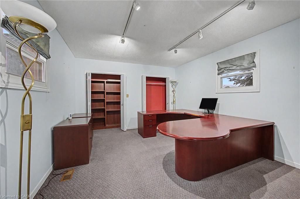 22 Harvey Street Property Photo 13