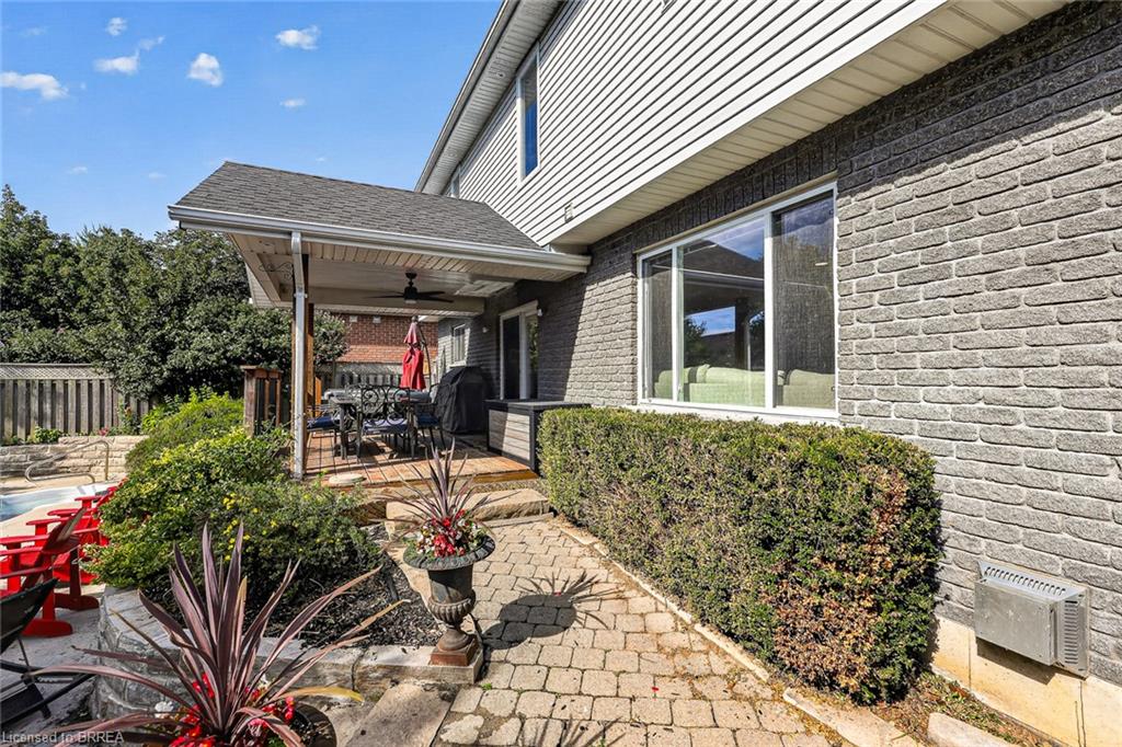 468 Lakeview Drive Property Photo 9