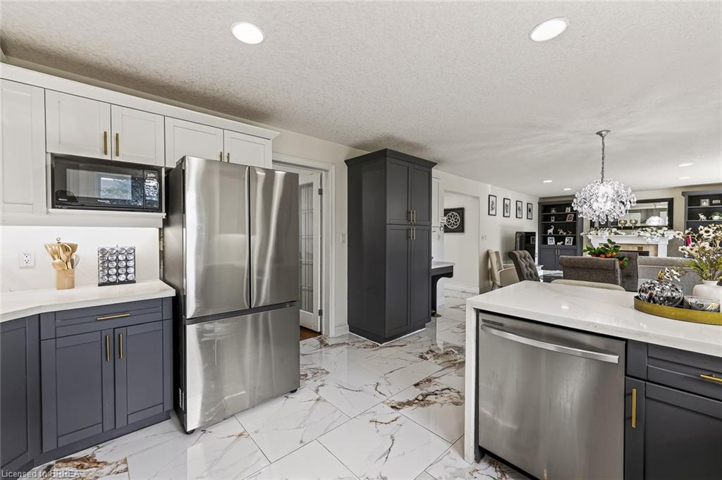 468 Lakeview Drive Property Photo 30