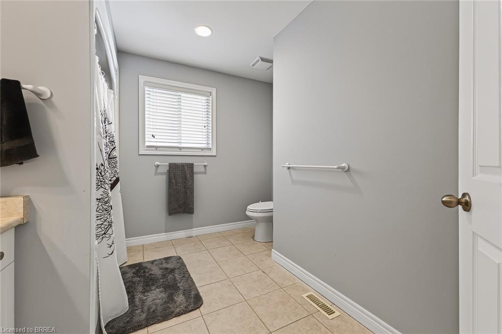 468 Lakeview Drive Property Photo 43