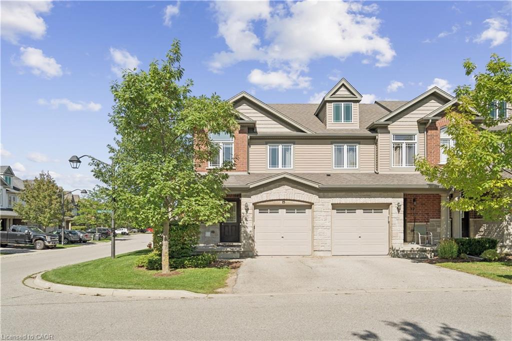 30 Kingsbury Square Property Photo 1
