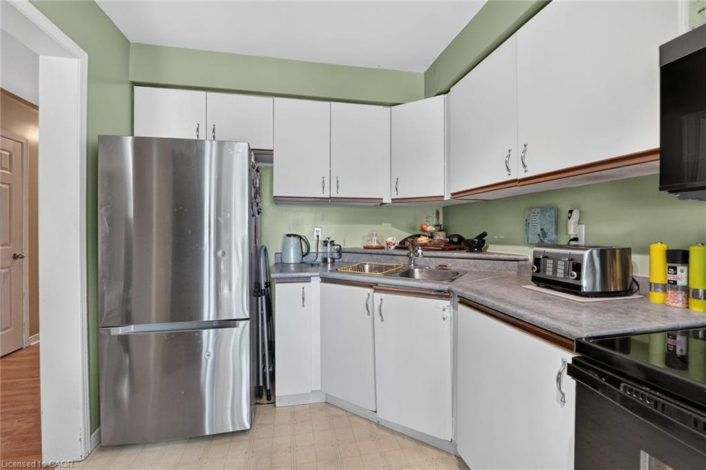 47 Swayze Court Property Photo 6