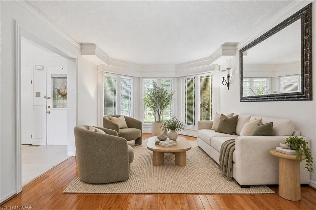 1058 Glenbrook Avenue Property Photo 10