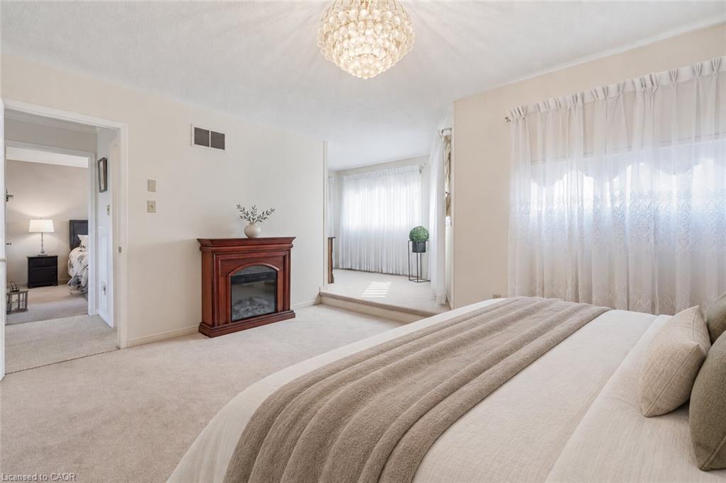 1058 Glenbrook Avenue Property Photo 18