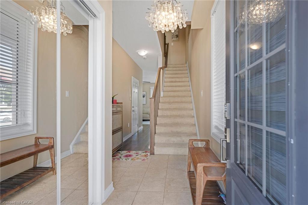 411 Hardwick Common Property Photo 6