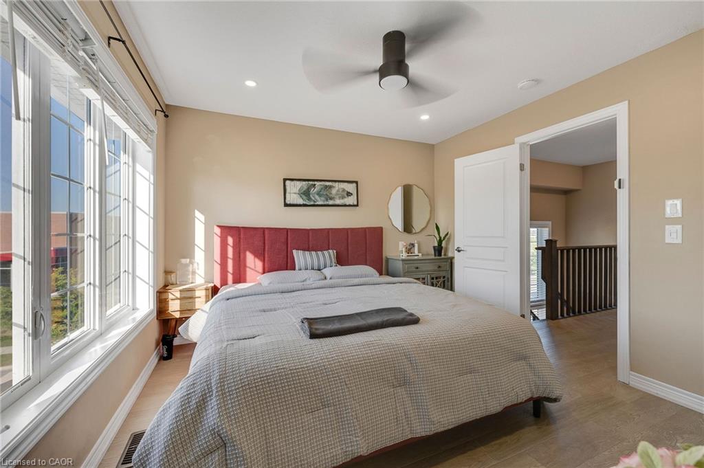 411 Hardwick Common Property Photo 26