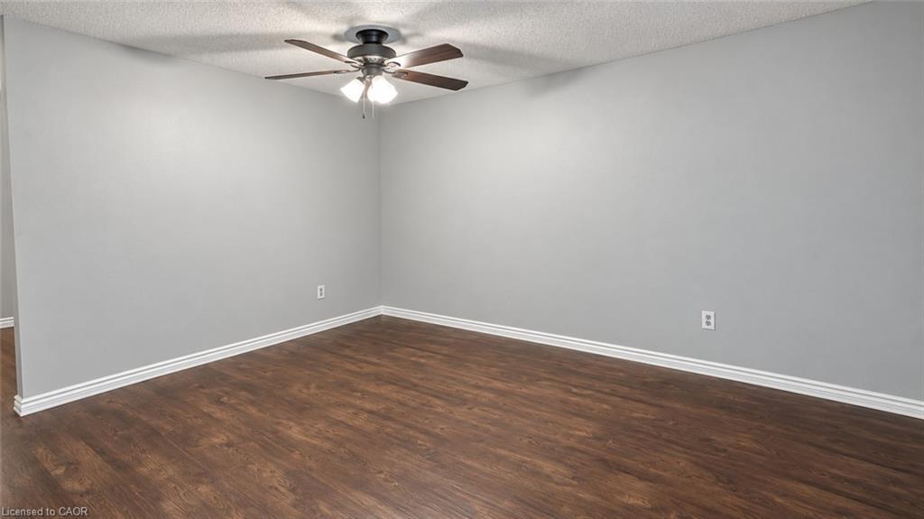 302-55 Green Valley Drive Property Photo 18