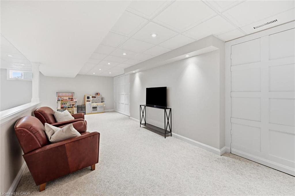 2120 Cavendish Drive Property Photo 33