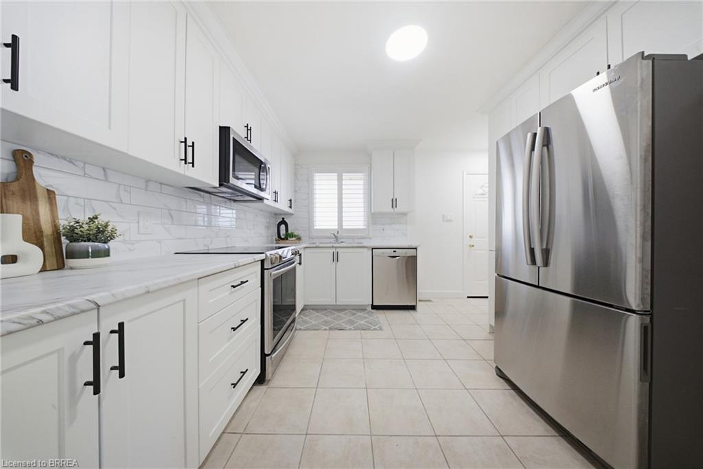 16 Burwell Street Property Photo 8
