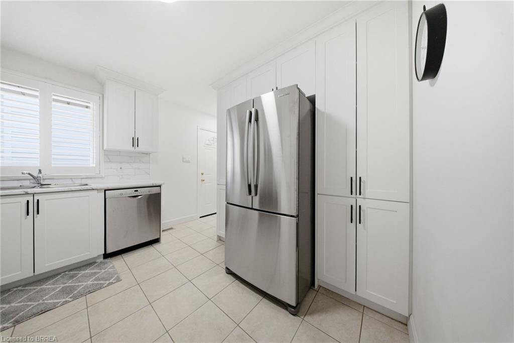 16 Burwell Street Property Photo 10