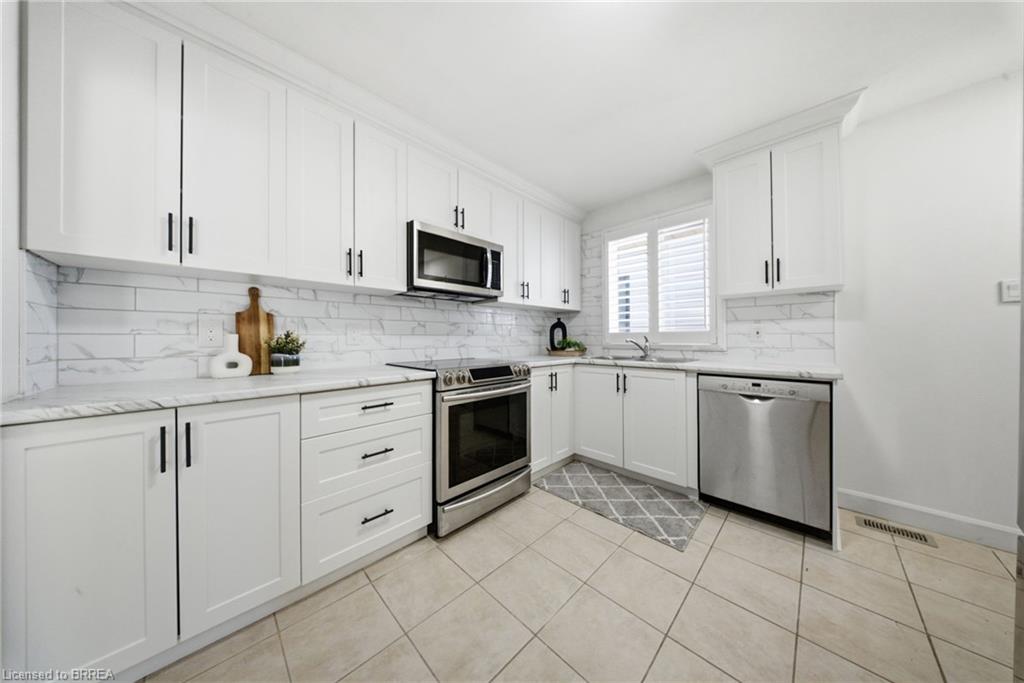 16 Burwell Street Property Photo 11
