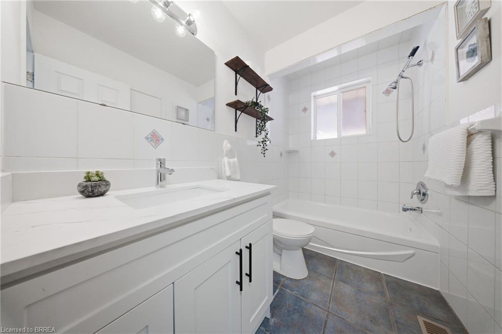 16 Burwell Street Property Photo 14