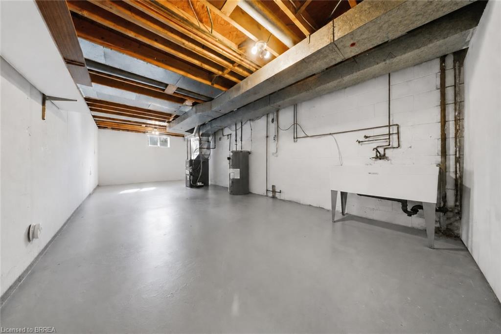 16 Burwell Street Property Photo 24