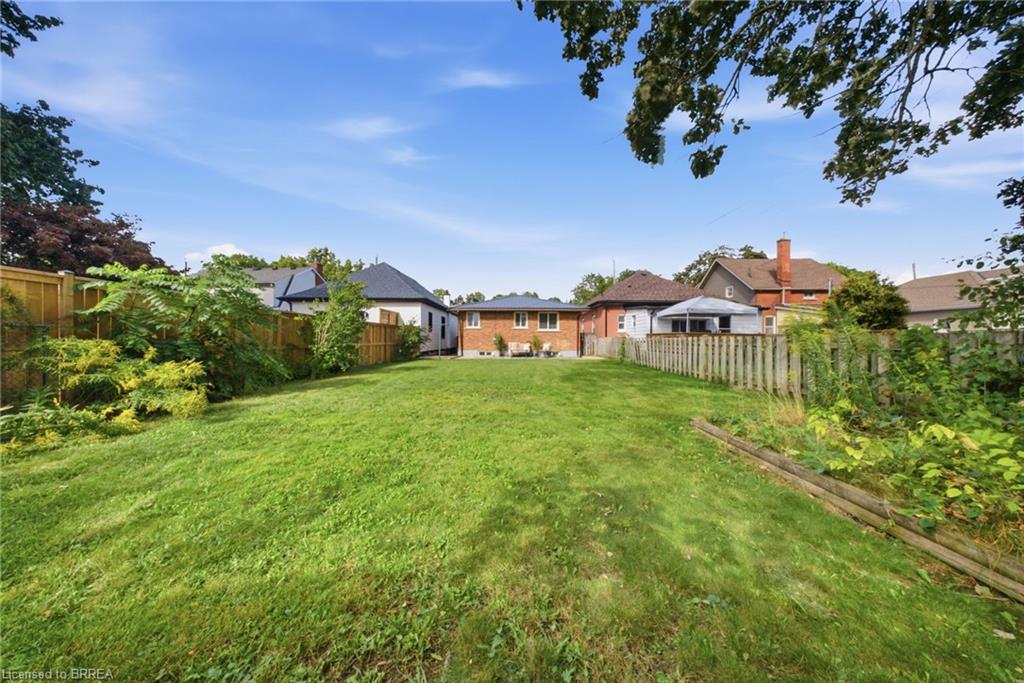 16 Burwell Street Property Photo 29