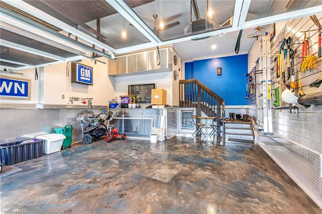 288 Eaton Street Property Photo 49