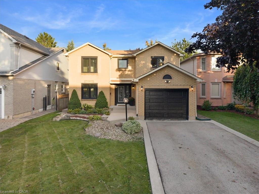 37 Bourbon Court Property Photo 1
