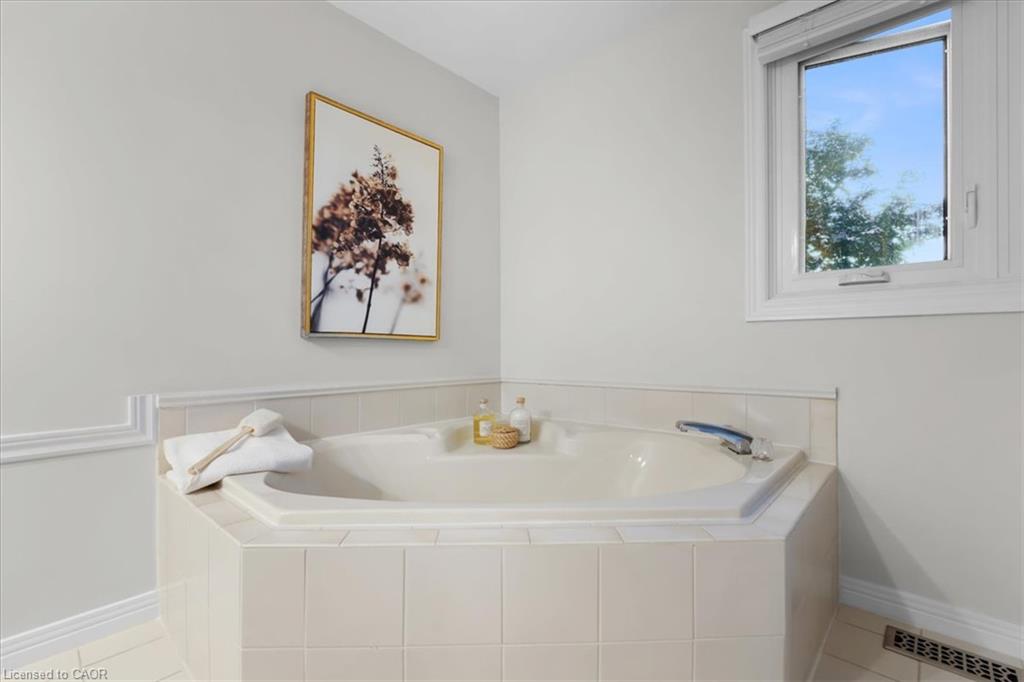 37 Bourbon Court Property Photo 25