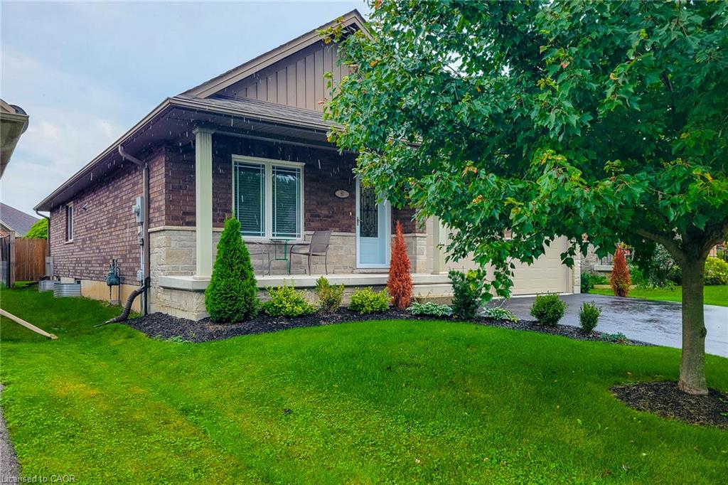 80 Willowdale Crescent Property Photo 5