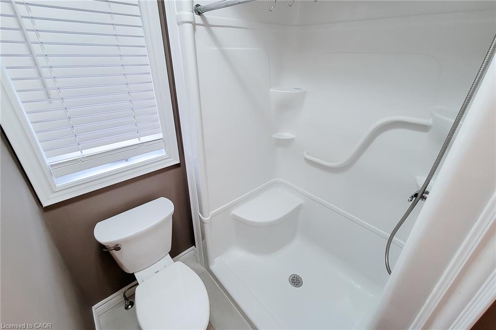 80 Willowdale Crescent Property Photo 28