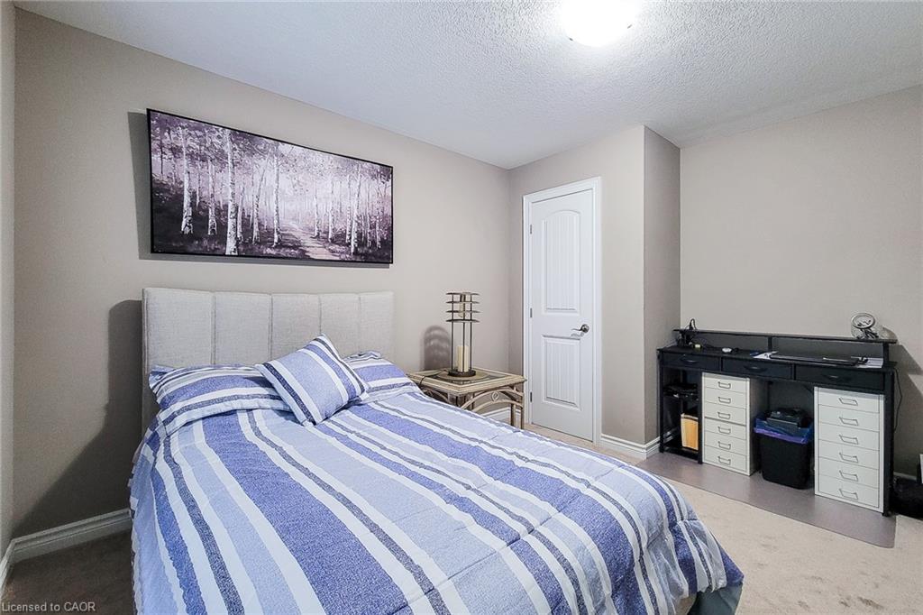 80 Willowdale Crescent Property Photo 30