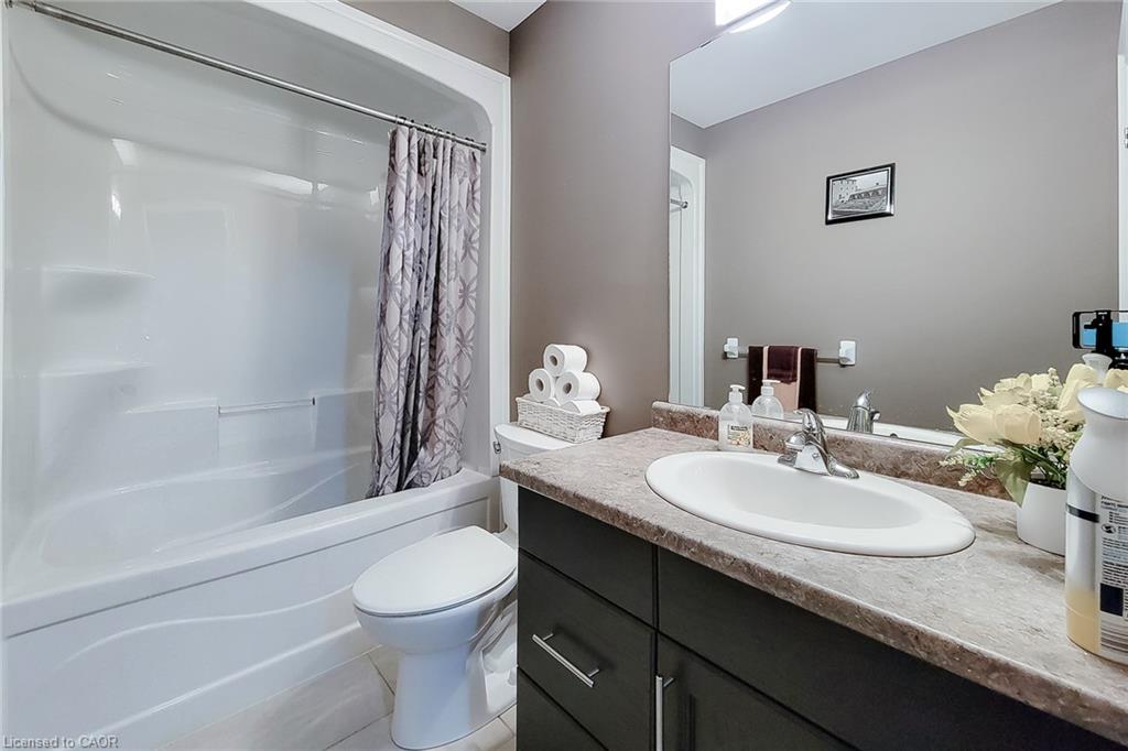 80 Willowdale Crescent Property Photo 31