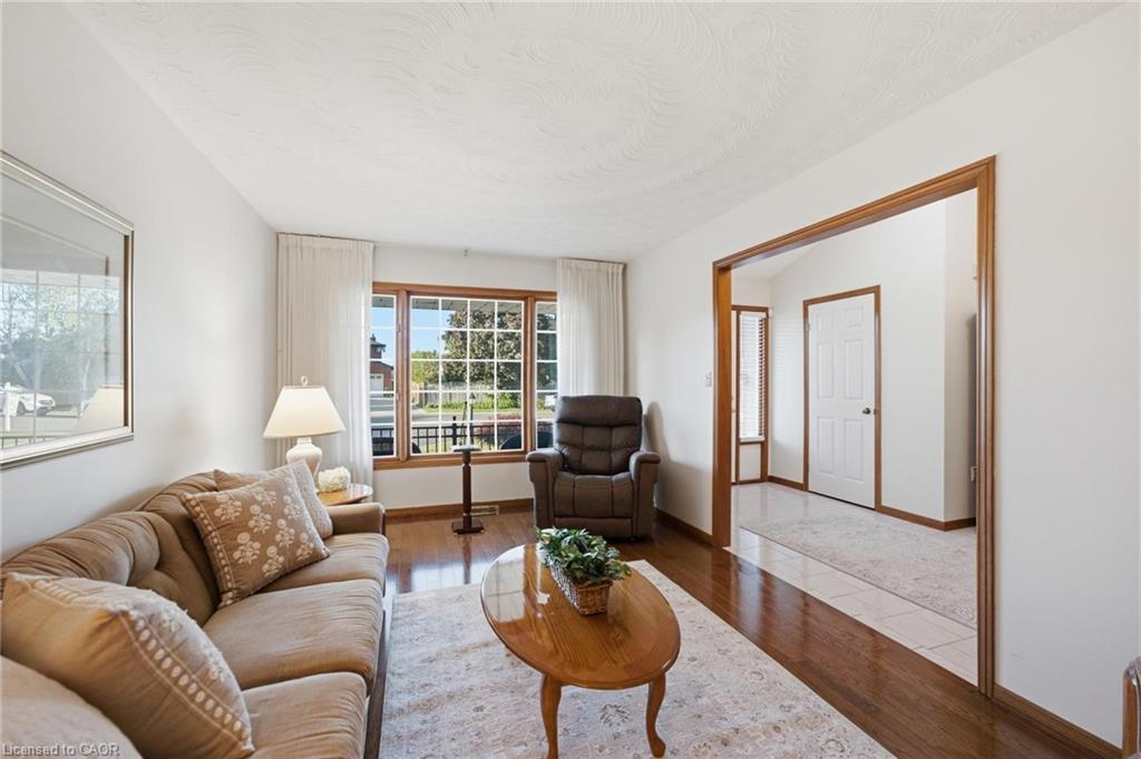 11 Gabriele Court Property Photo 7