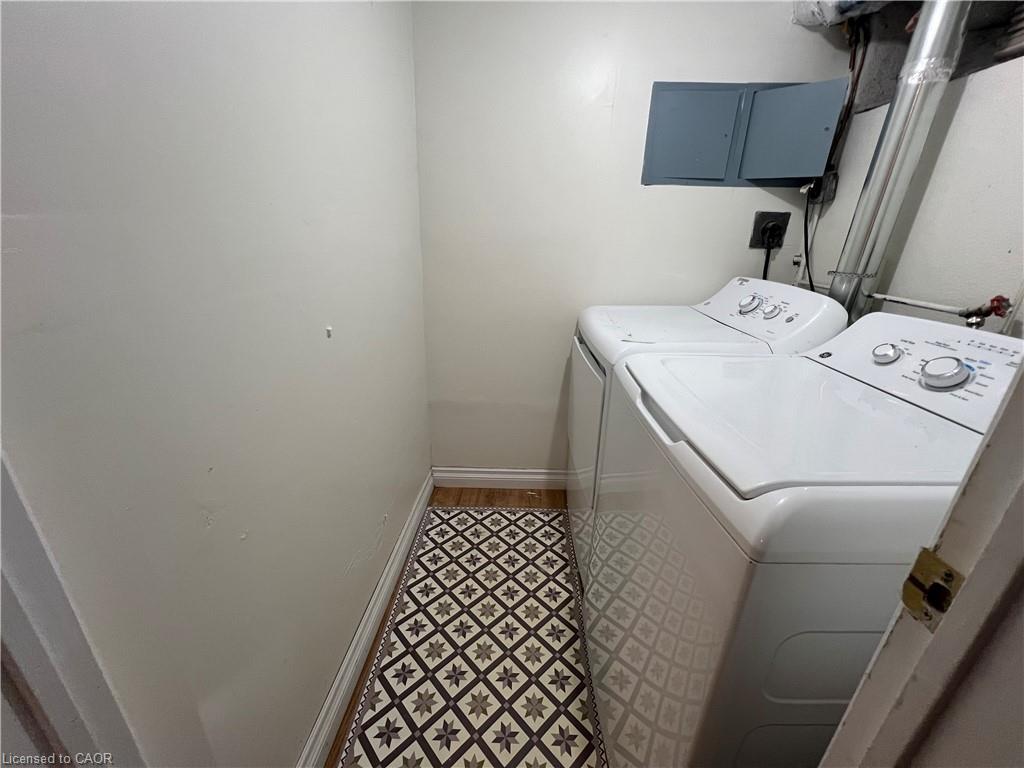 9 Collingwood Street Property Photo 10