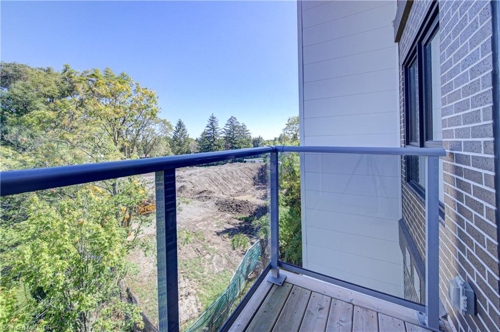 B4-1430 Highland Road W Property Photo 25