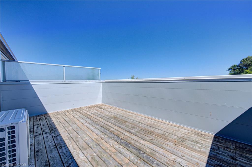 B4-1430 Highland Road W Property Photo 30