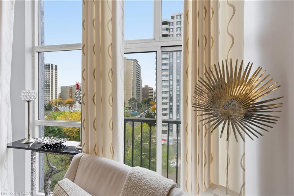 66 Bay Street S Property Photo 9